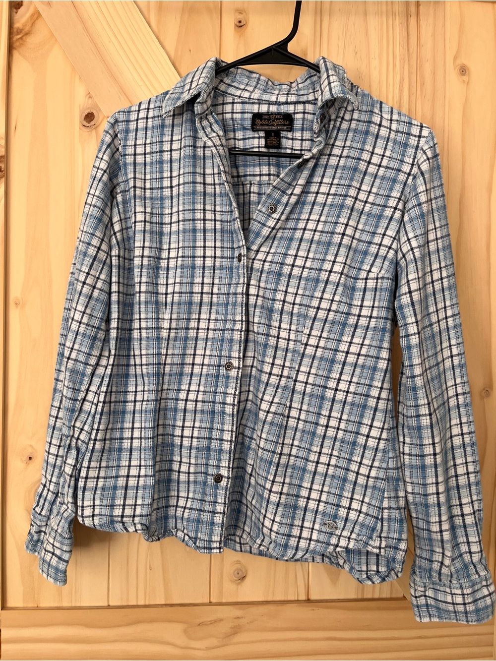 Noble Outfitters Women’s Blue Plaid Flannel S